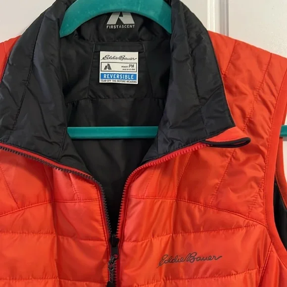 Eddie Bauer First Ascent reversible vest - Picture 2 of 6